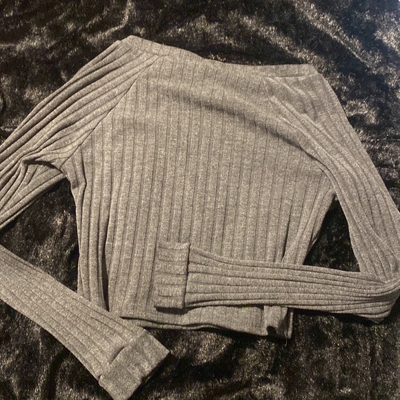 MAY PINK crop top :) - Picture 3 of 3